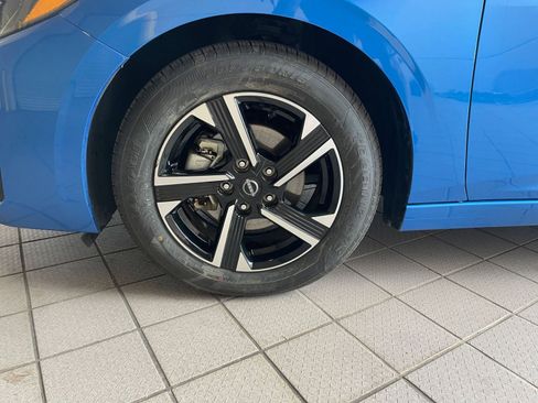 Used 2025 Nissan Sentra SV image 24