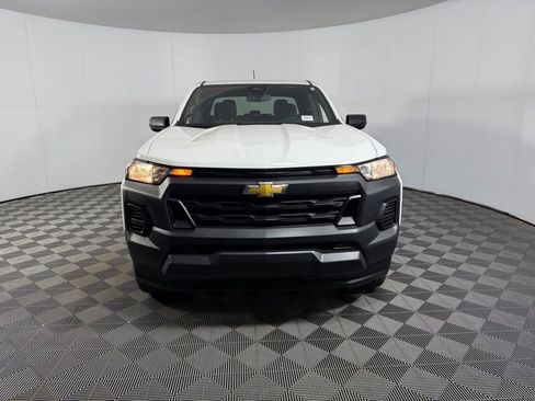 Used 2023 Chevrolet Colorado W/T RWD image 10