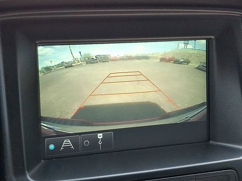 Used 2018 Chevrolet Colorado W/T w/ WT Convenience Package AWD/4WD image 18