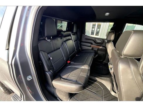 Used 2020 Chevrolet Silverado 1500 High Country image 30