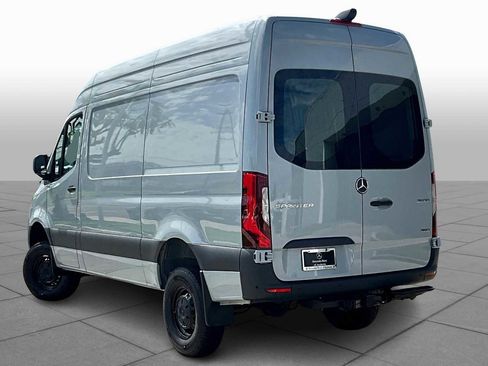 New 2025 Mercedes-Benz Sprinter 2500 image 12