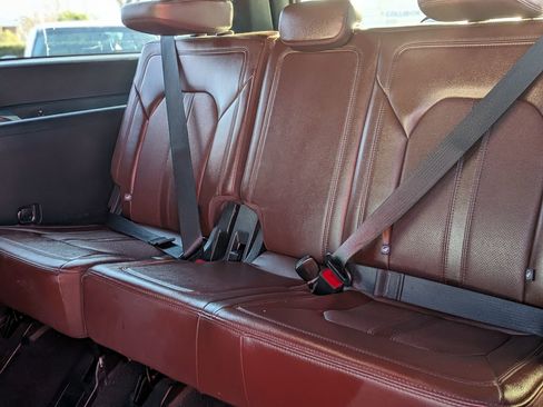 Used 2024 Ford Expedition Max Limited image 35