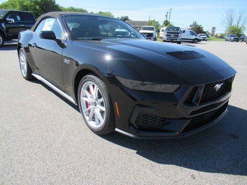 New 2025 Ford Mustang GT Premium image 3