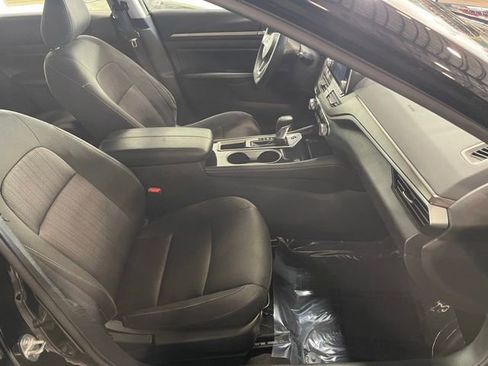 Used 2023 Nissan Altima 2.5 SV image 23