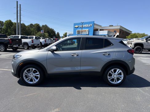 Used 2023 Buick Encore GX Preferred FWD image 8