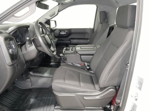 Used 2025 Chevrolet Silverado 1500 W/T image 9