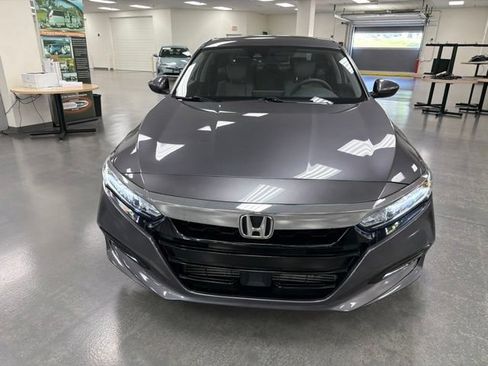 Used 2020 Honda Accord EX image 2