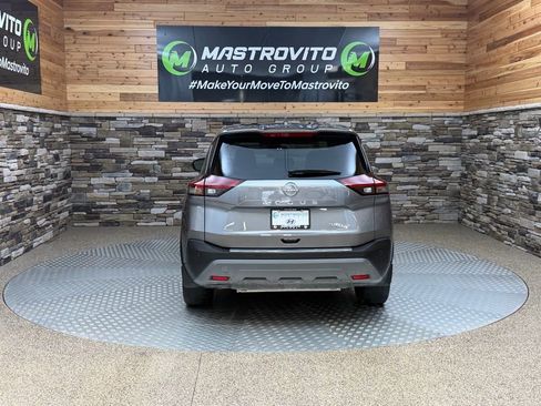 Used 2023 Nissan Rogue SV image 8