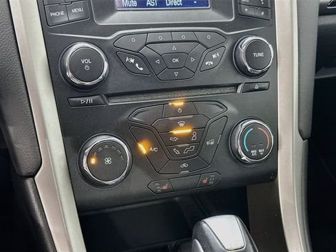 Used 2013 Ford Fusion SE FWD image 22