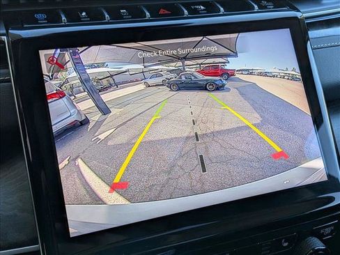 Used 2022 Jeep Grand Cherokee Limited 4xe image 14