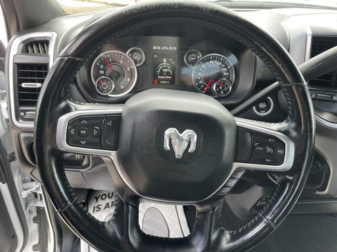 Used 2024 RAM 2500 Big Horn AWD/4WD image 12
