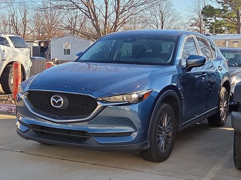 Used 2019 MAZDA CX-5 Sport image 2