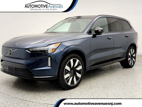 Used 2025 Volvo EX90 Plus AWD/4WD image 1