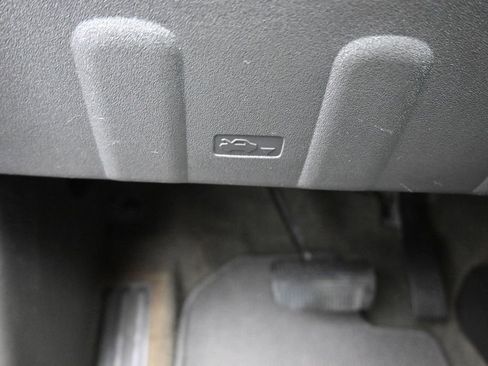 Used 2010 Nissan Xterra X AWD/4WD image 18
