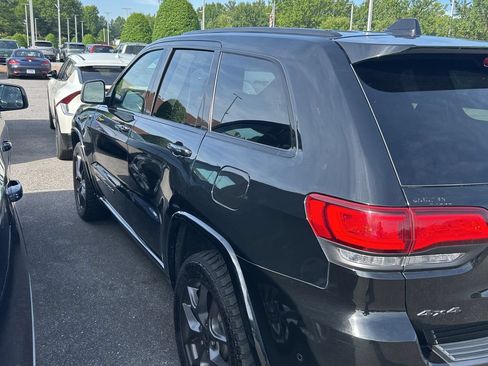 Used 2021 Jeep Grand Cherokee Limited w/ Quick Order Package 28K 80th AWD/4WD image 10