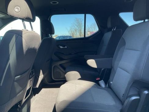 Certified 2023 Chevrolet Traverse LT AWD/4WD image 8