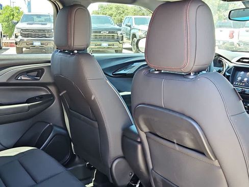 Used 2023 Chevrolet TrailBlazer RS w/ Sun and Liftgate Package AWD/4WD image 14
