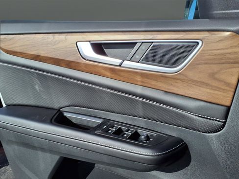 New 2026 Volkswagen Atlas SE image 22