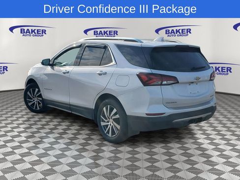 Used 2023 Chevrolet Equinox Premier FWD image 3