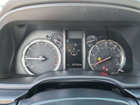 Used 2024 Toyota 4Runner Limited image 10