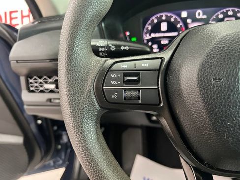Used 2025 Honda Accord SE image 23