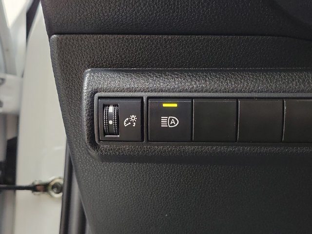 Used 2024 Toyota Corolla LE FWD image 23