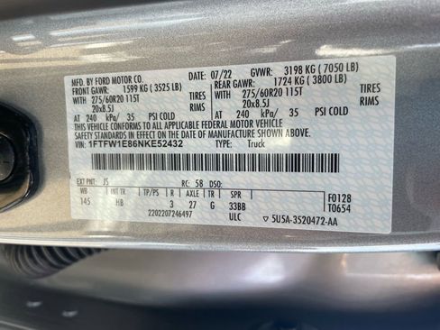 Used 2022 Ford F150 Lariat image 44