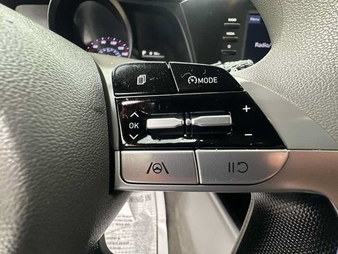 Used 2021 Hyundai Elantra SEL FWD image 15