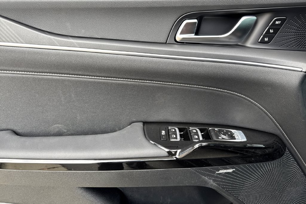 New 2027 Kia K5 GT-Line AWD/4WD image 13