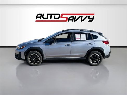 Used 2023 Subaru Crosstrek 2.0i Premium image 4