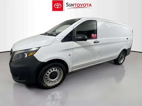 Used 2020 Mercedes-Benz Metris image 9