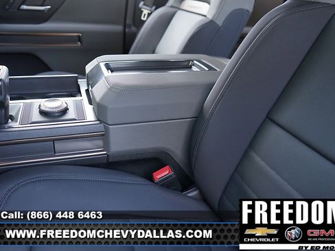 New 2025 GMC Hummer EV 3X image 37