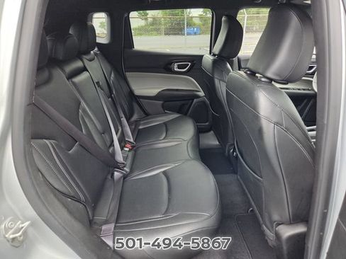 Used 2025 Jeep Compass Limited AWD/4WD image 14