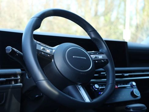 Used 2025 Hyundai Tucson SEL image 30