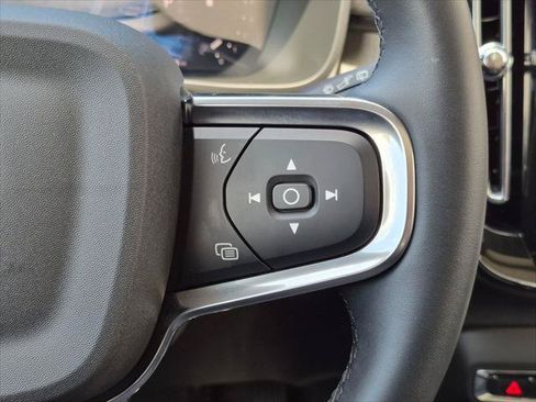 Used 2026 Volvo XC40 B5 Ultra w/ Climate Package AWD/4WD image 15