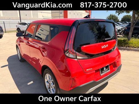 Certified 2024 Kia Soul LX w/ Option Group 015 FWD image 2