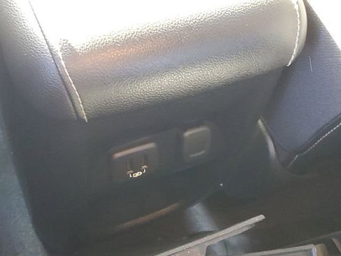 Used 2020 GMC Canyon Denali image 29