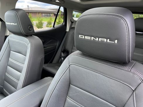 Used 2023 GMC Terrain Denali w/ Black Diamond Edition AWD/4WD image 15