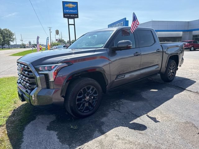 Used 2024 Toyota Tundra Platinum AWD/4WD image 2