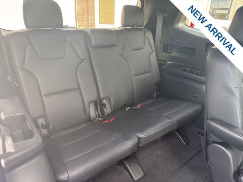 Used 2024 Kia Telluride EX X-Line image 12