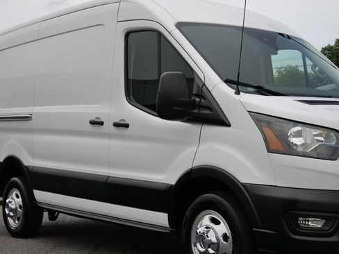 Used 2020 Ford Transit 250 Medium Roof AWD w/ Load Area Protection Package image 16
