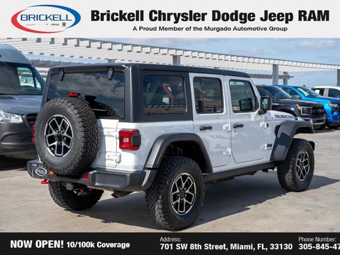 Used 2024 Jeep Wrangler Rubicon image 5