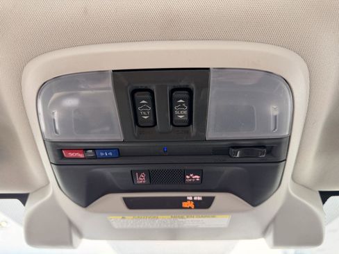 Used 2023 Subaru Impreza Premium image 27