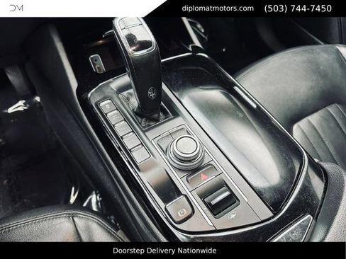 Used 2022 Maserati Levante GT AWD/4WD image 36