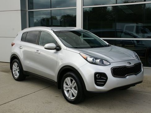 Used 2019 Kia Sportage LX w/ LX Popular Package image 7