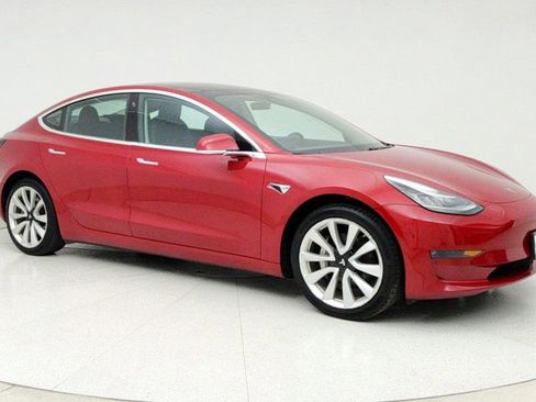 Used 2018 Tesla Model 3 Long Range image 3