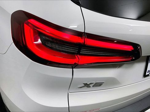 Used 2021 BMW X5 sDrive40i w/ Premium Package 2 image 29