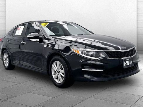 Used 2018 Kia Optima LX FWD image 1