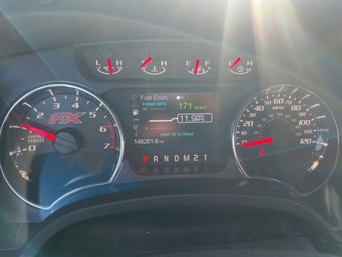 Used 2014 Ford F150 FX4 w/ Equipment Group 402A Luxury image 8