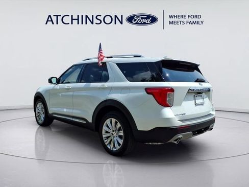 Used 2021 Ford Explorer Limited w/ Equipment Group 301A AWD/4WD image 7